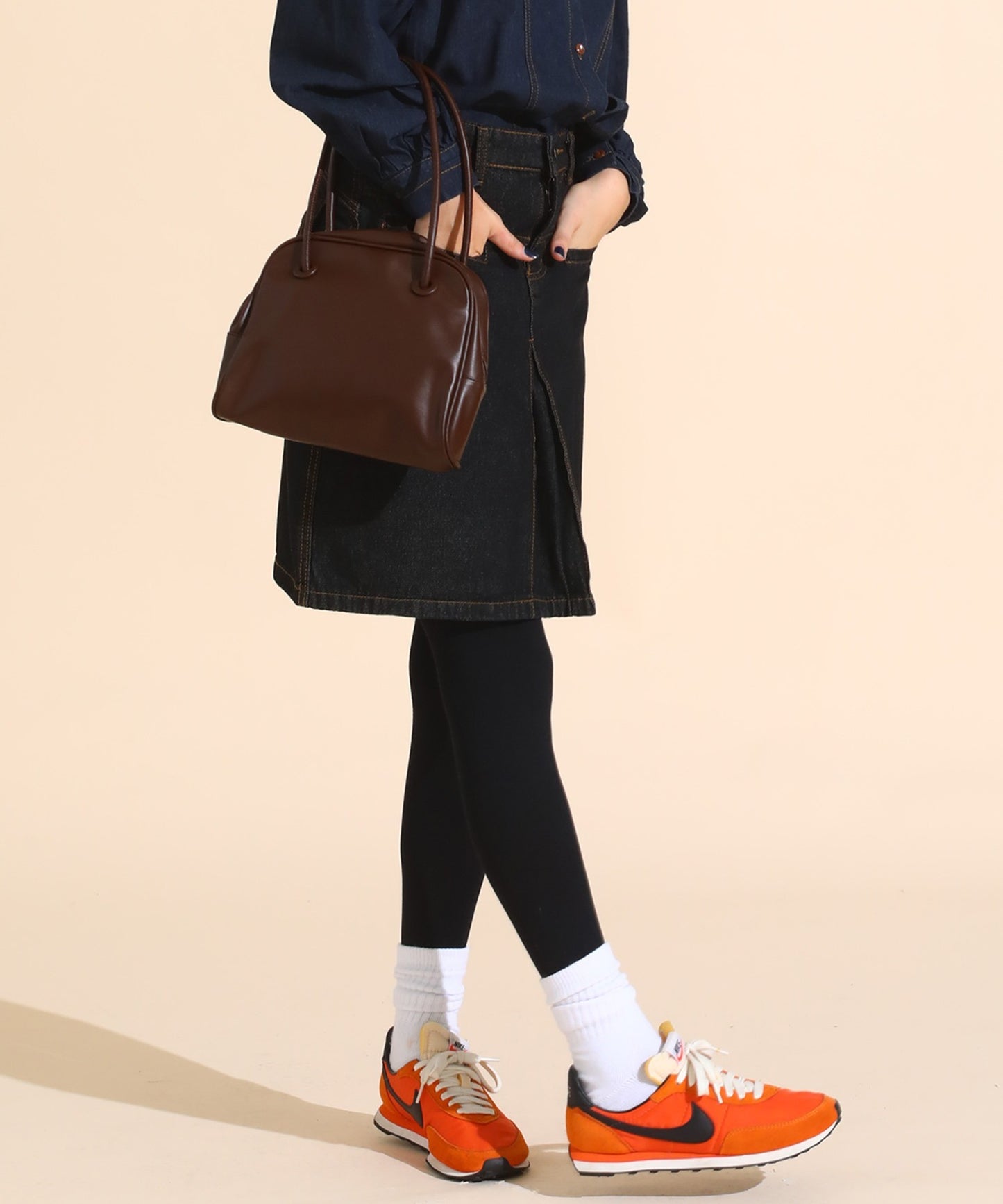 スクエアショルダーバッグ