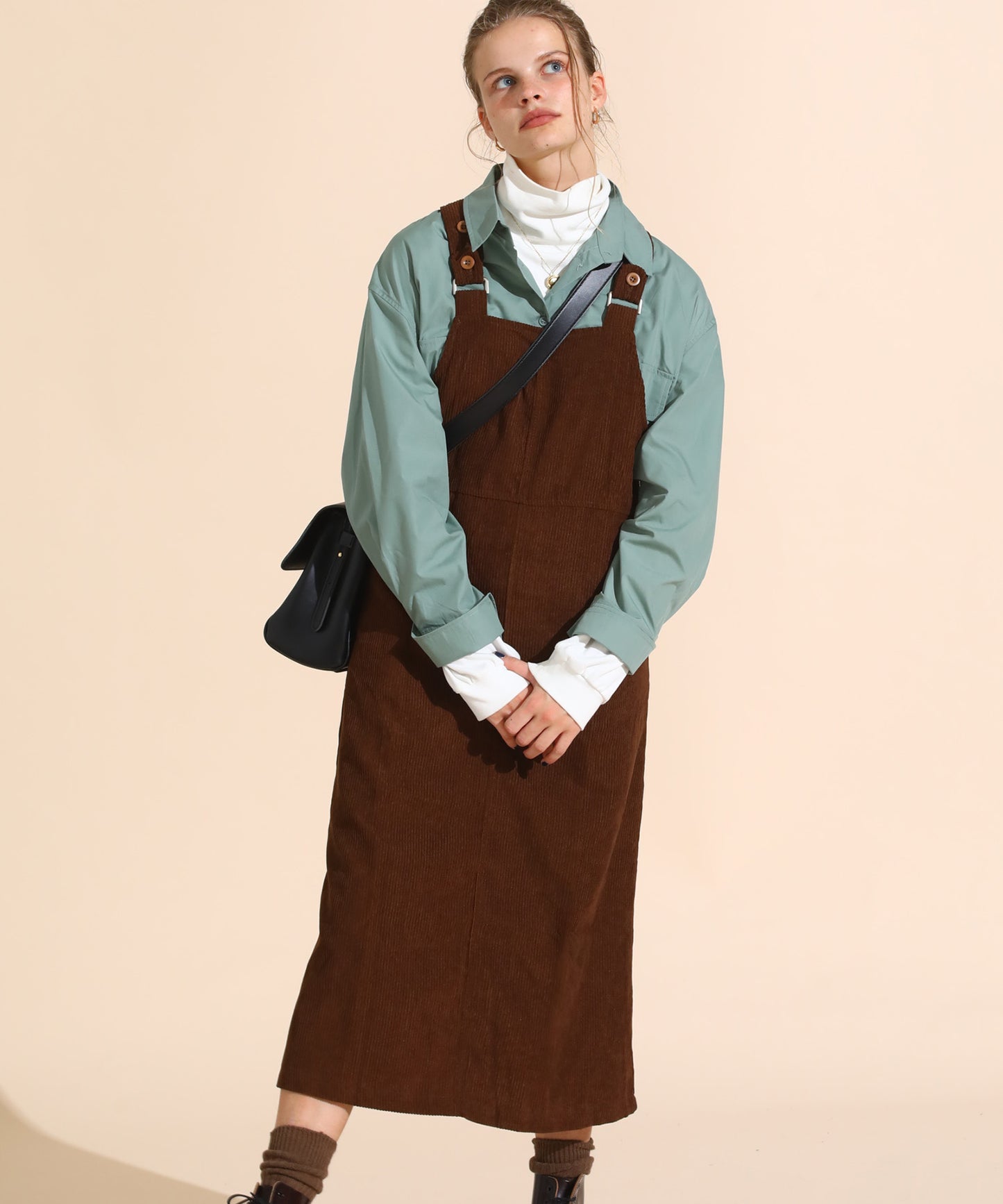 コーデュロイジャンパースカート