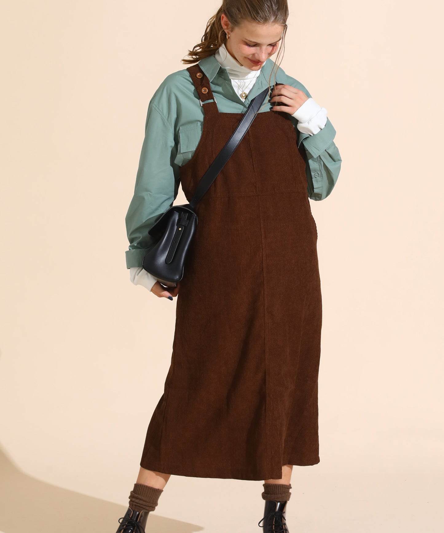 コーデュロイジャンパースカート