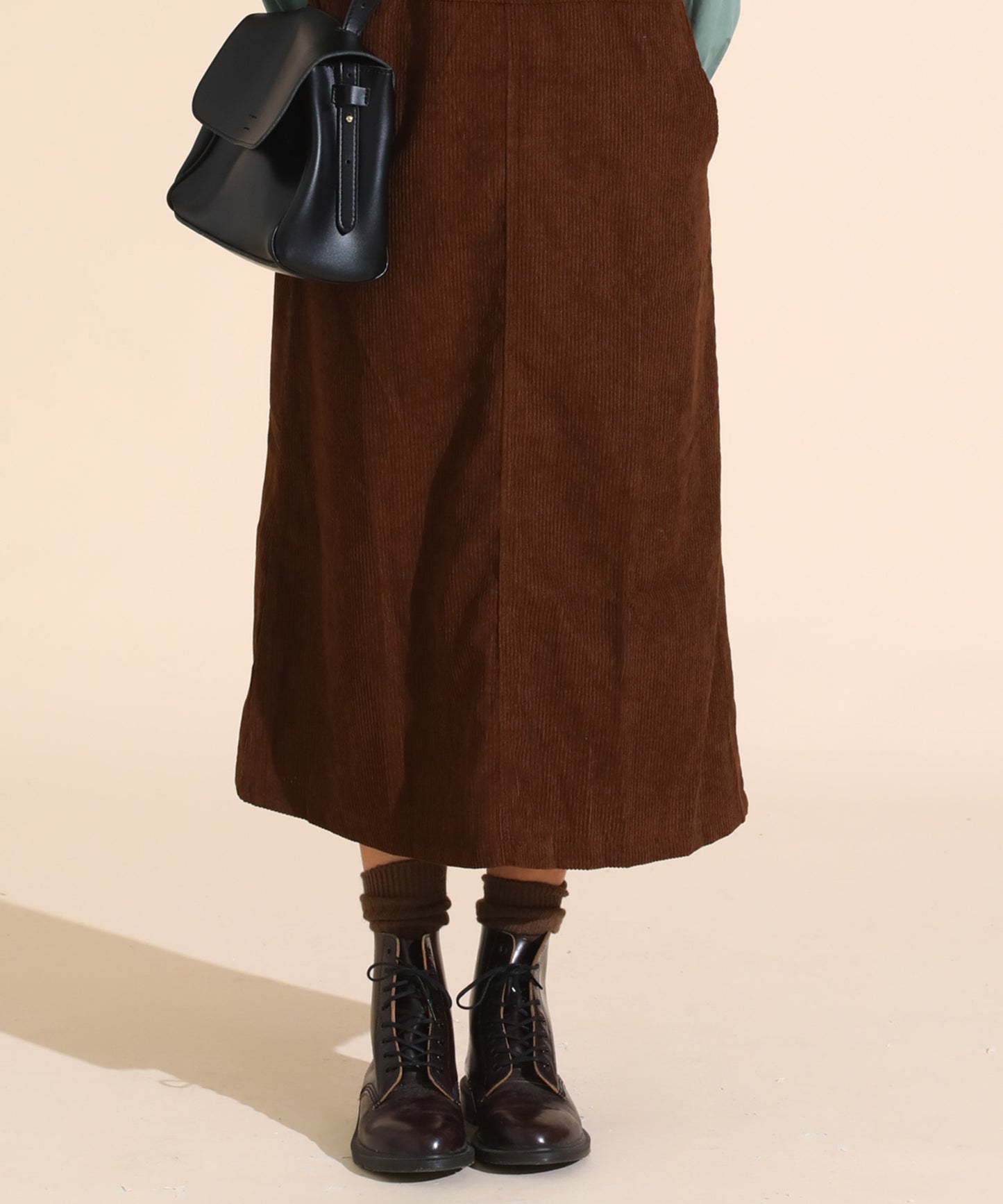 コーデュロイジャンパースカート