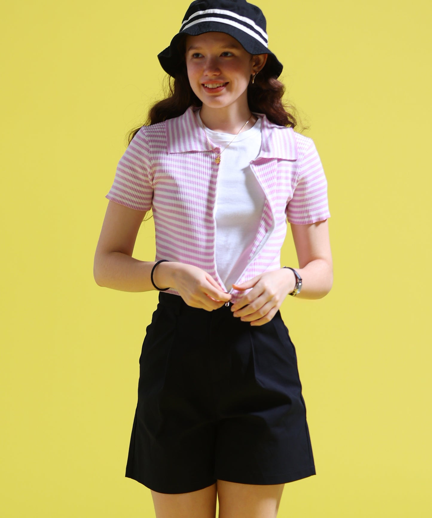 ジップアップボーダーサマーニット