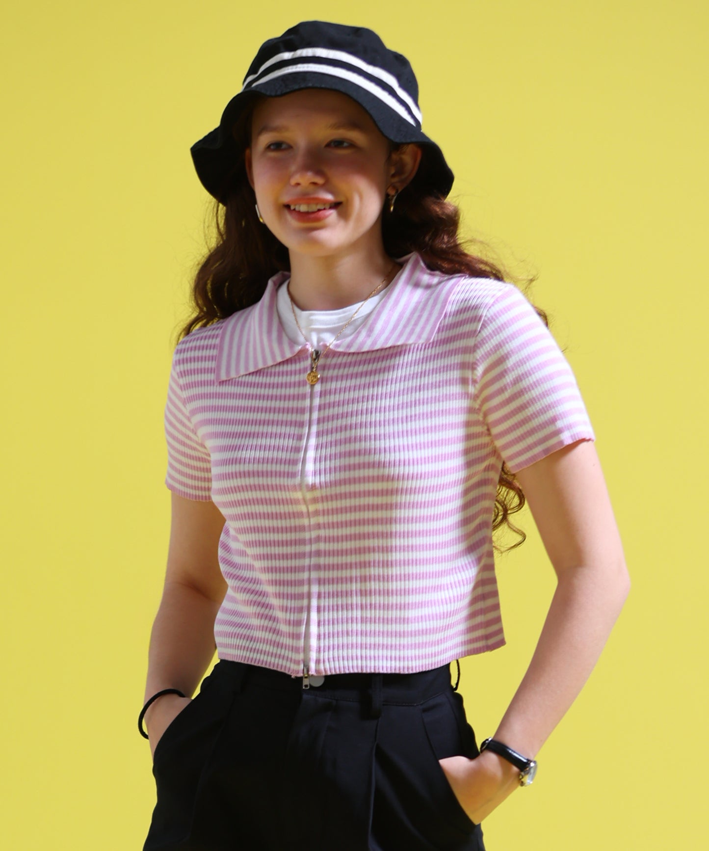 ジップアップボーダーサマーニット