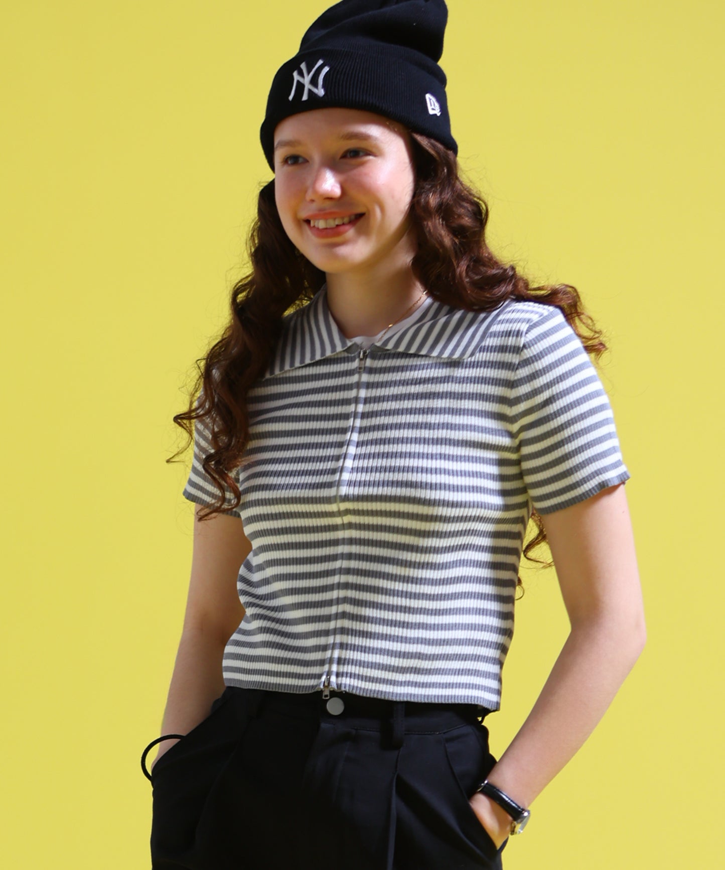 ジップアップボーダーサマーニット