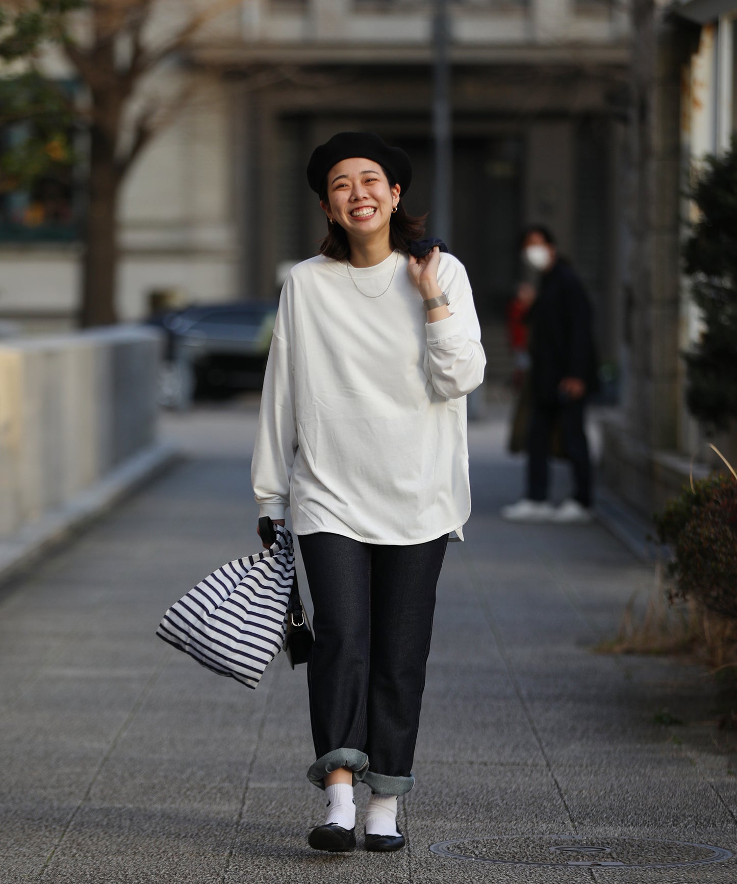 ラウンドヘムチュニック丈ロングスリーブカットソー